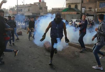 إصابات في صفوف المتظاهرين باشتباكات مع قوات الأمن العراقية