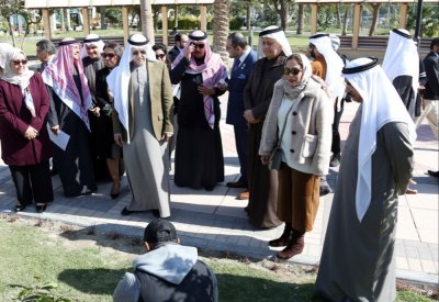 محافظ العاصمة يرعى برنامج "سامع" بمشاركة 50 محكوماً لتطوير حدائق وسواحل العاصمة