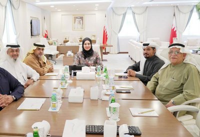 رئيسة مجلس النواب تلتقي برئيس وأعضاء لجنة البحرنة