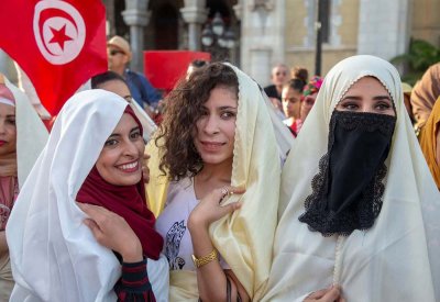 طلاق كل نصف ساعة في تونس