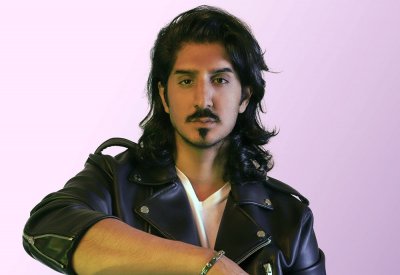 نجم ستار اكاديمي يطلب فرصة