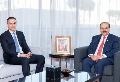 ميرزا يؤكد دعم هيئة الطاقة المستدامة لقمة التحول الرقمي والاقتصادي