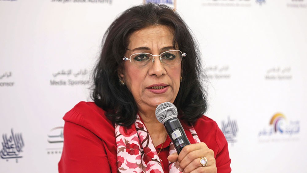 الملتقى الثاني للمبدعات العربيات يكرم البحرينية فوزية رشيد