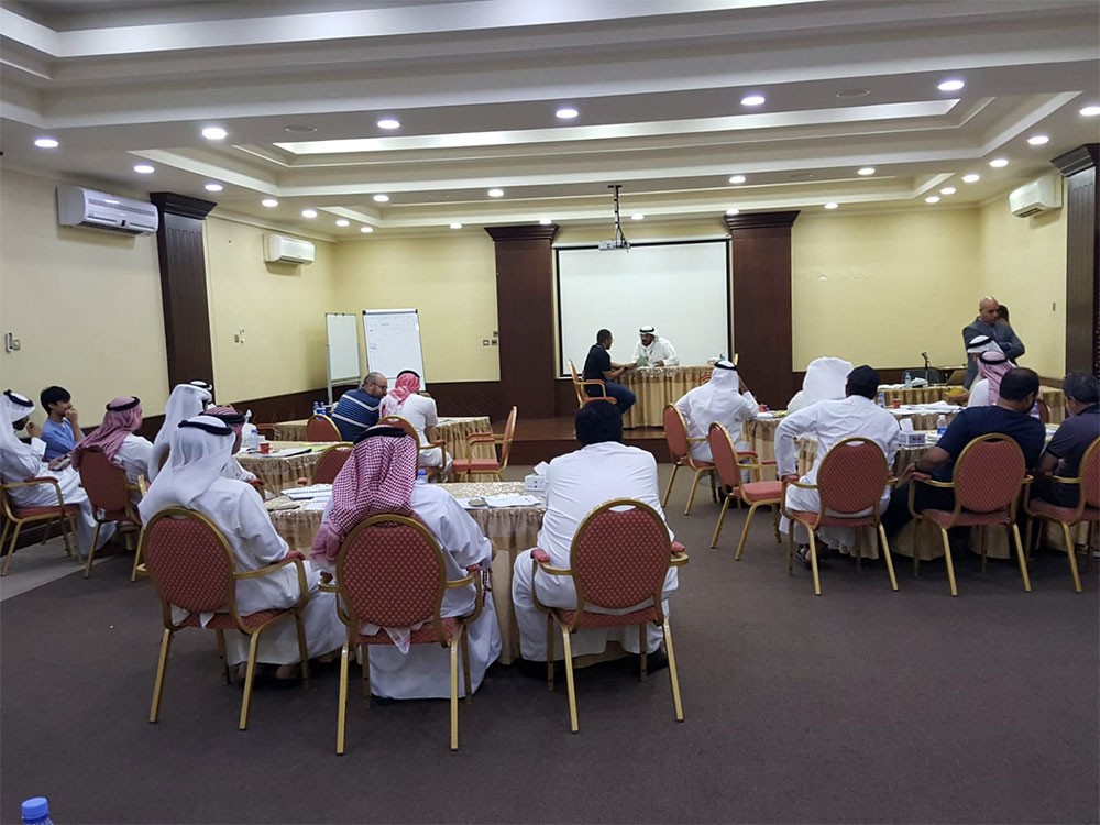خيرية الإصلاح تنظم دورة خدمة العملاء