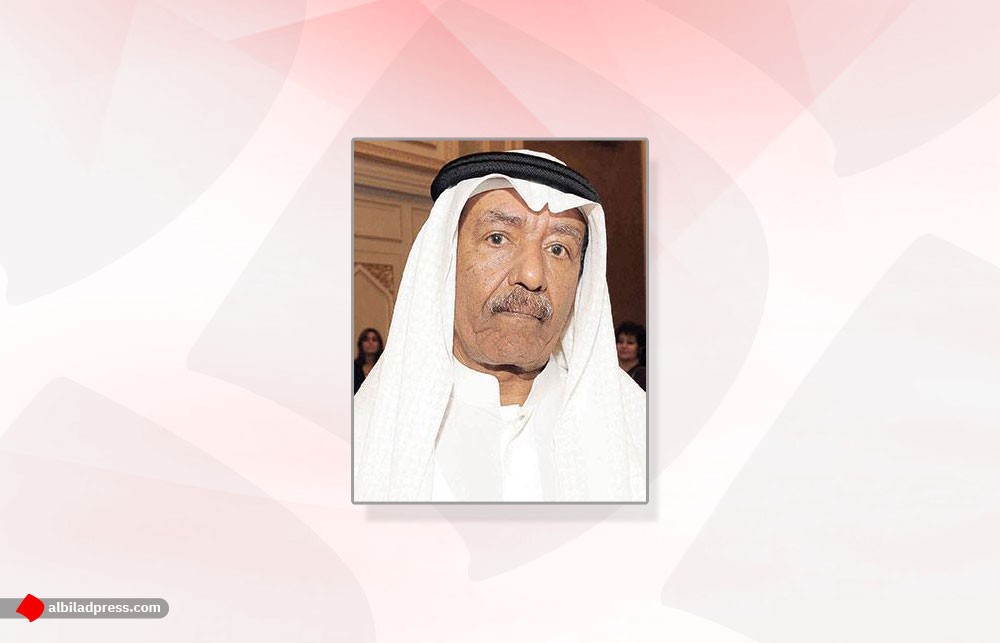 الفنان البحريني خليفة العريفي يلقي كلمة يوم المسرح العربي