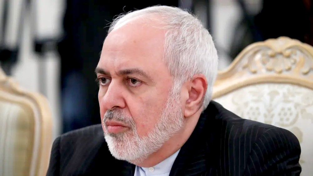 ظريف: لا نسعى للتصعيد.. ومستشار روحاني: أي رد سيشعل الحرب