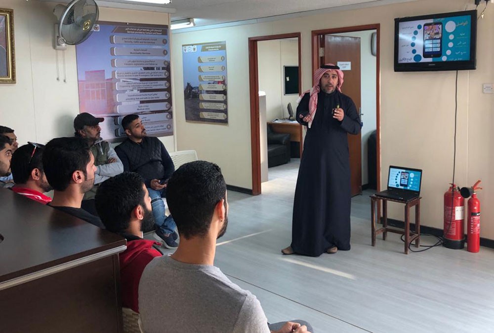 المحافظة الجنوبية تعقد ورشة تعريفية حول دور مبادرة "خيم" في تعزيز التواصل مع مرتادي البر
