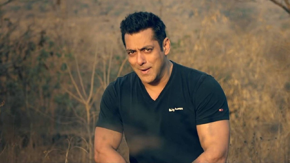 «سلمان خان» يعلن تفاصيل فيلم العيد لموسم 2021