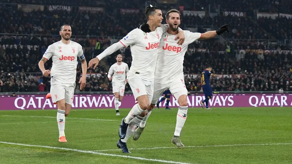 رونالدو يقود يوفنتوس للفوز على روما واستعادة صدارة الدوري