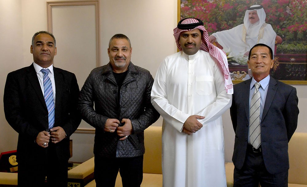 البوعينين يستقبل وفدًا من الاتحاد الآسيوي لكرة القدم