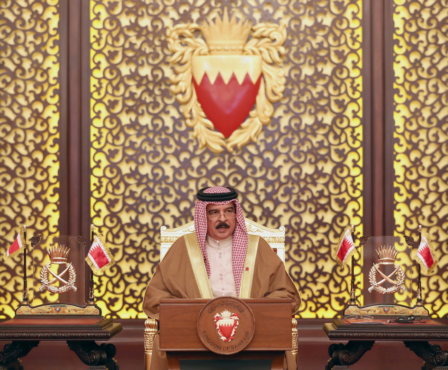 جلالة الملك: البحرين استطاعت معالجة أصعب التحديات والإسهام في حل العديد من الأزمات