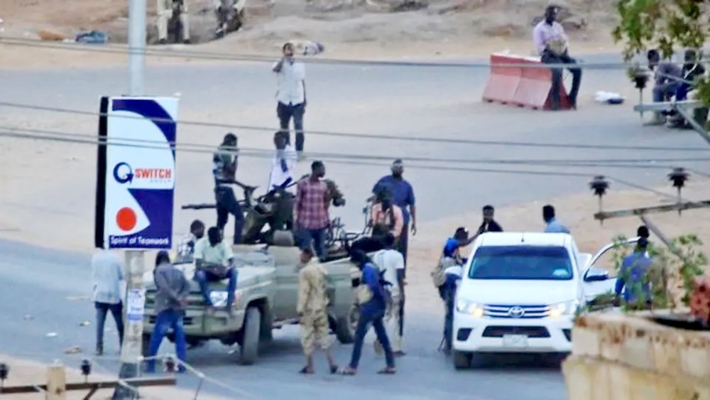 انقلاب "مخابراتي" في السودان.. هذا ما ينتظر المتورطين