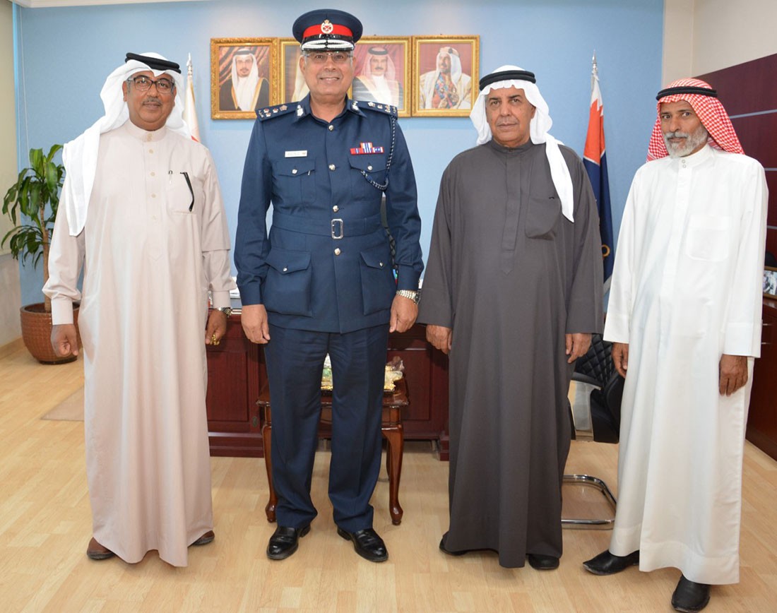 مدير عام شرطة الشمالية يطلع على الاحتياجات الأمنية للمواطنين خلال لقائه النائب أحمد الدمستاني