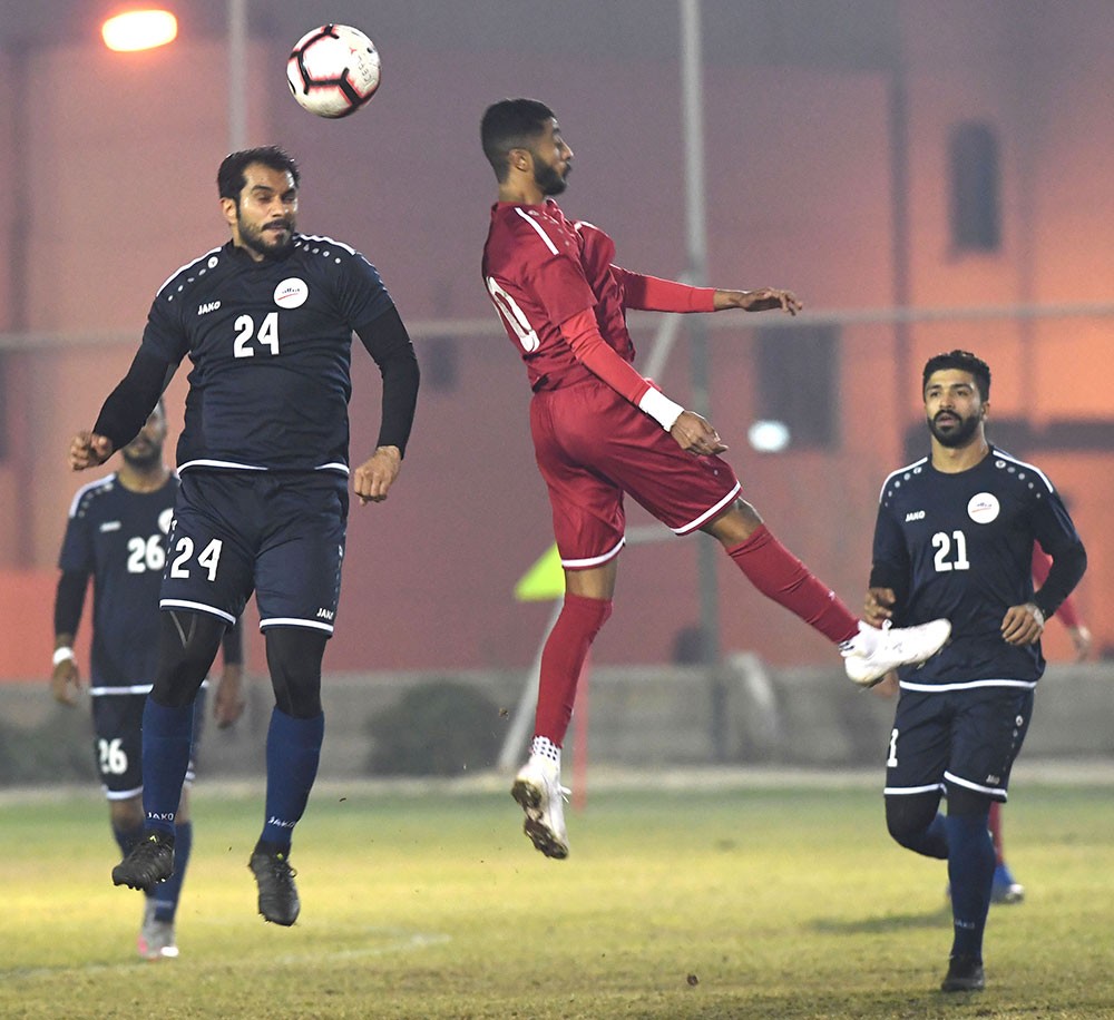 ألبا يتغلب على جيبك وينتزع صدارة دوري الشركات الكروي