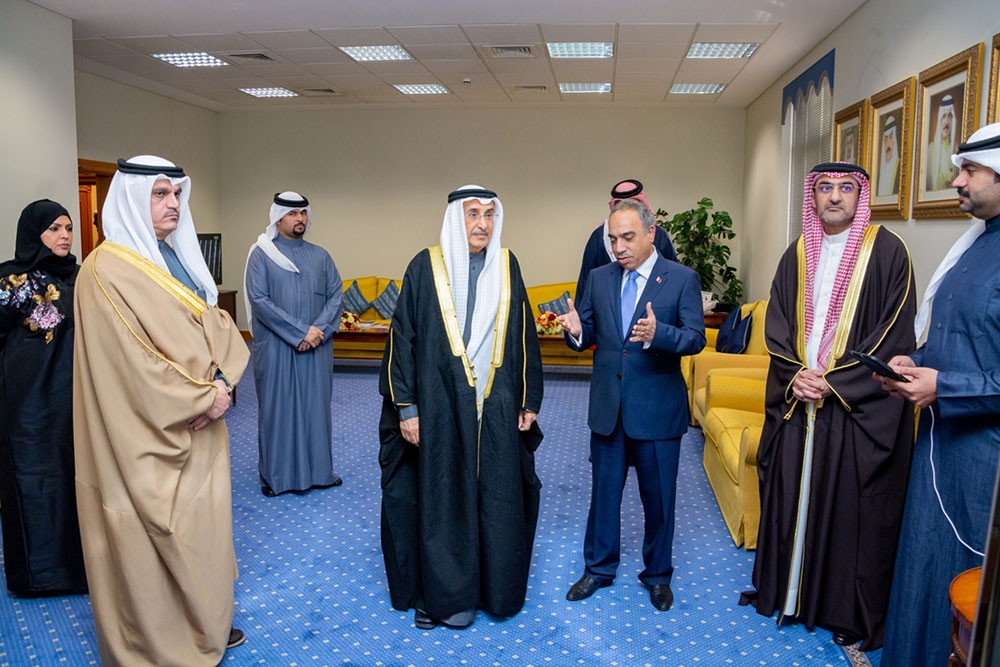 خالد بن عبد الله يدشن (الرصد المتحرك) للبدء بتعميم تطبيقه في سائر البلديات