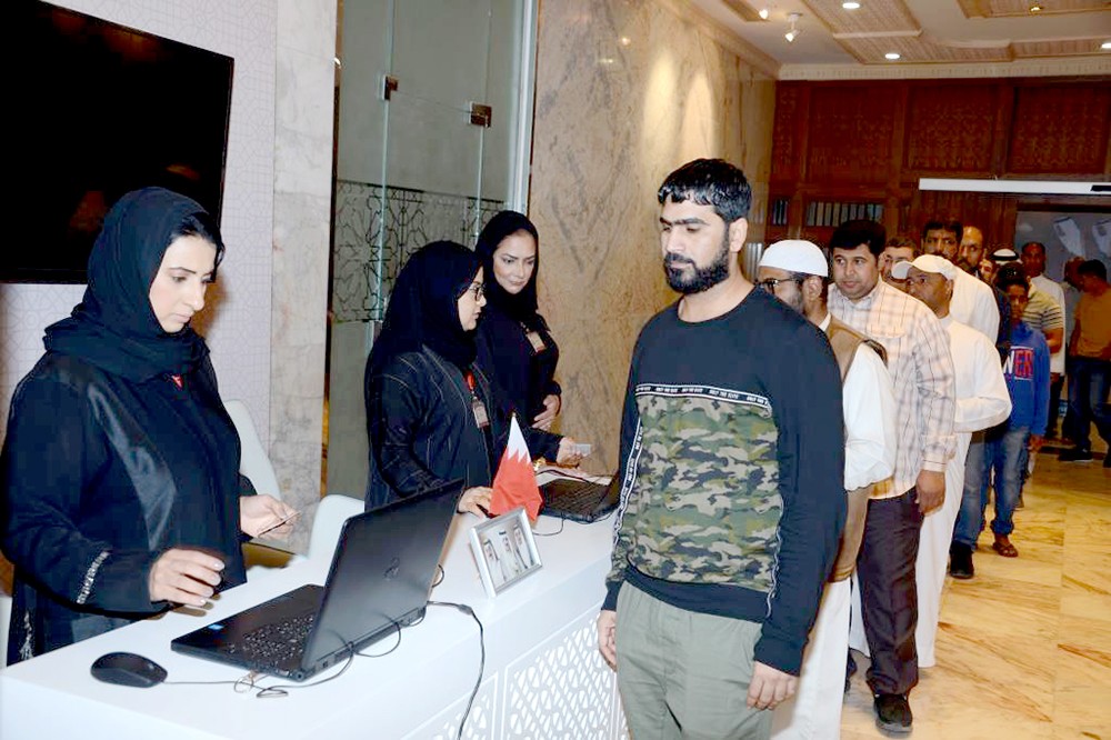 " الإسكان" تنتهي من توزيع وحدات المرحلة الأولى بـ "شرق سترة"