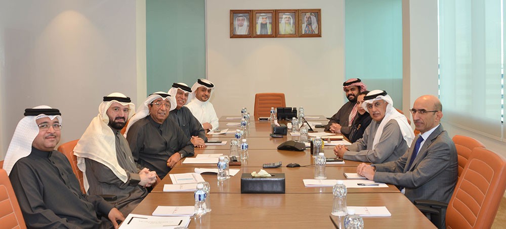 وزير الصناعة يجتمع برئيس مجلس إدارة الغرفة