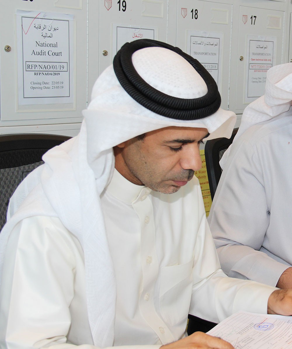 مجلس المناقصات يفتح مظاريف 55 عطاء لعدد سبعة مناقصات ومزايدتان