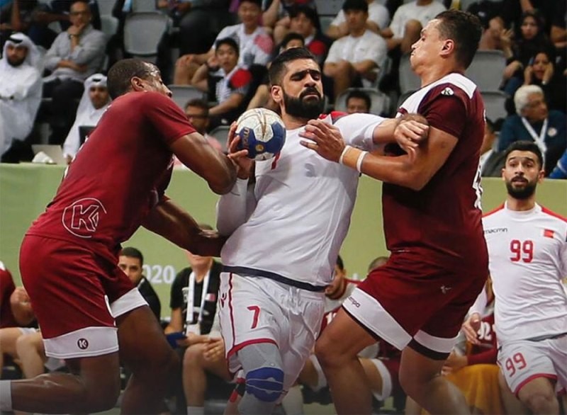 "أحمر اليد".. والنهائي المبكر 