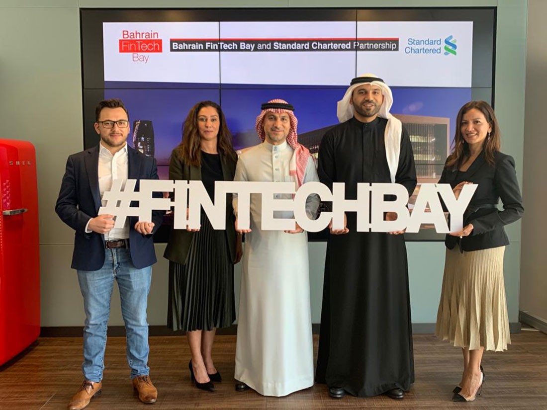 ستاندرد تشارترد تتعاون مع خليج البحرين للتكنولوجيا المالية لتعزيز ابتكارات " فنتك" في المملكة
