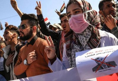 بعد النجف..أتباع التيار الصدري يهجمون على المحتجين في كربلاء