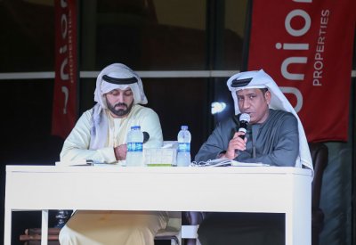 الخوار يهلوس في مهرجان شتاء كتاب دبي