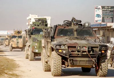 تركيا تحشد في إدلب.. تعزيزات إضافية والنظام يتقدم