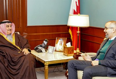 معالي وزير الخارجية يستقبل سعادة مدير إدارة المشاريع الإقليمية بمكتب منظمة الهجرة الدولية لدى البحرين