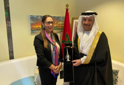 وكيل "الإسكان" يستعرض أهم البرامج الإسكانية مع وزيرة الإسكان المغربية