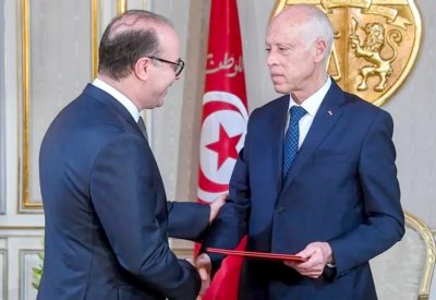 بعد مخاض عسير.. ملامح تشكيل الحكومة التونسية بالأسماء