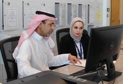 "المناقصات" يفتح مظاريف 86 عطاء لــ20 مناقصة ومزايدة