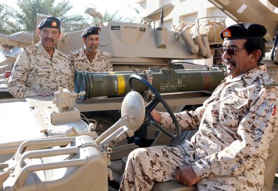 القائد العام يرعى الاحتفال بذكرى مرور 50 عاماً على تأسيس الدروع الملكية