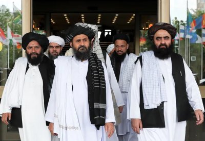 هدنة تسبق اتفاقاً تاريخياً بين طالبان وواشنطن