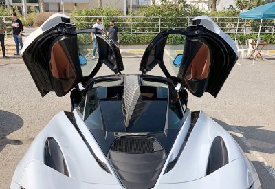 انطلاق موسم جديد لفعالية "Cars & Coffee" في مودا مول