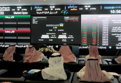سهم أرامكو يخالف أداء سوق السعودية.. ويصعد 1.2% لـ34 ريالا