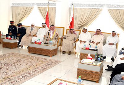محافظ المحرق: ارتياح كبير لأهالي المحرق بفضل توجيهات سمو ولي العهد والاستعدادات المبكرة لمجلس الأعلى للصحة
