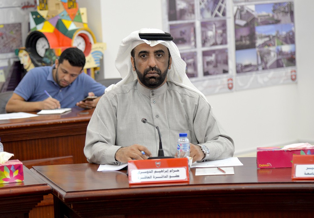 حزام الدوسري :ندعو لحملات تفتيش  في المطاعم والحلاقين ومحلات غسيل الملابس
