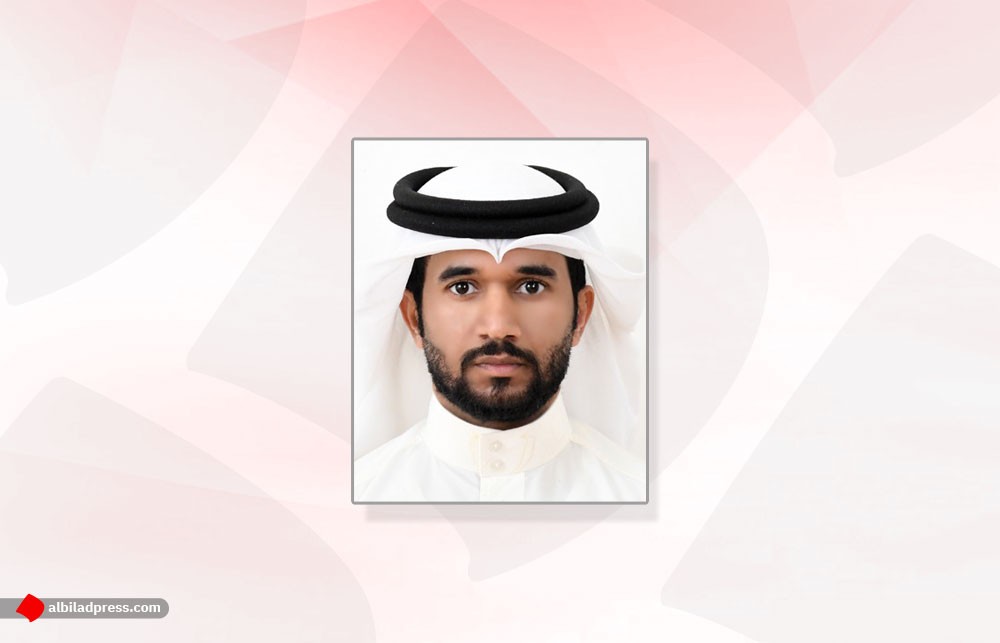 اشترى لأصدقائه تذاكر طيران فأبلغوا ضده أنه يزاول نشاط تجاري