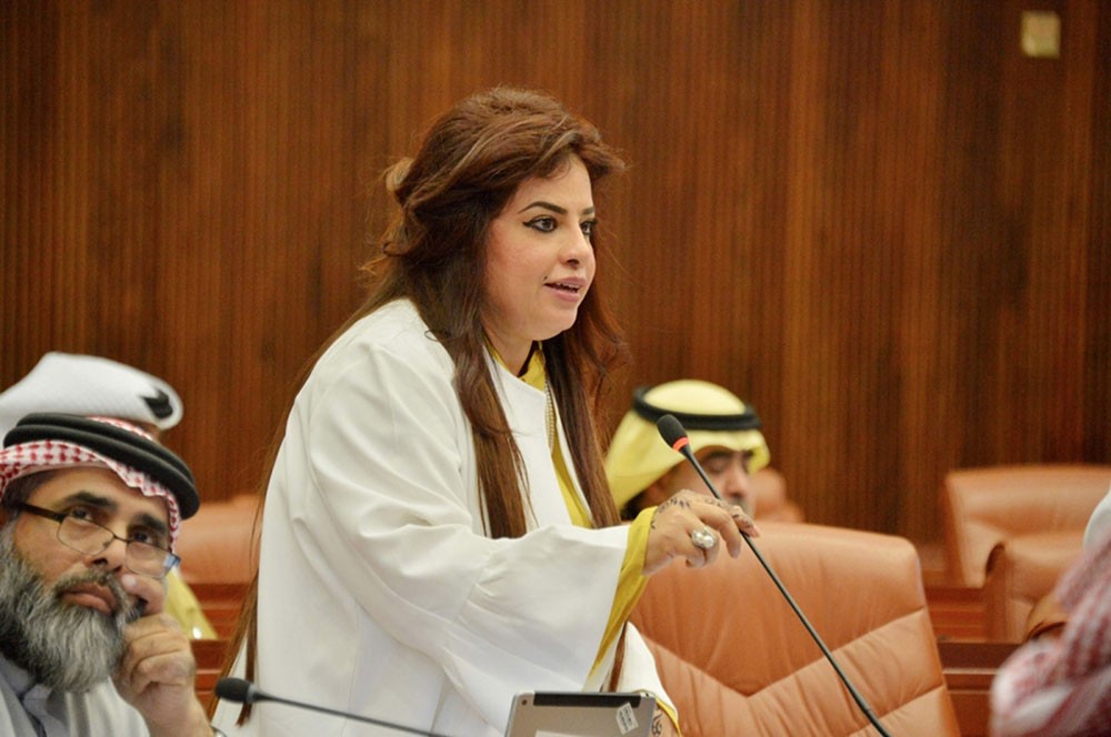 النائبة معصومة: ممرضات أجانب يهاوشونه على"النايت شيفت" عشان العلاوة الإضافية