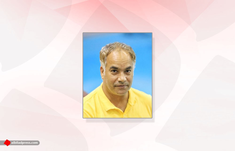 زليخ لمدرب منتخب الشباب : "ليش تتجاهلون لاعبين الأهلي"!