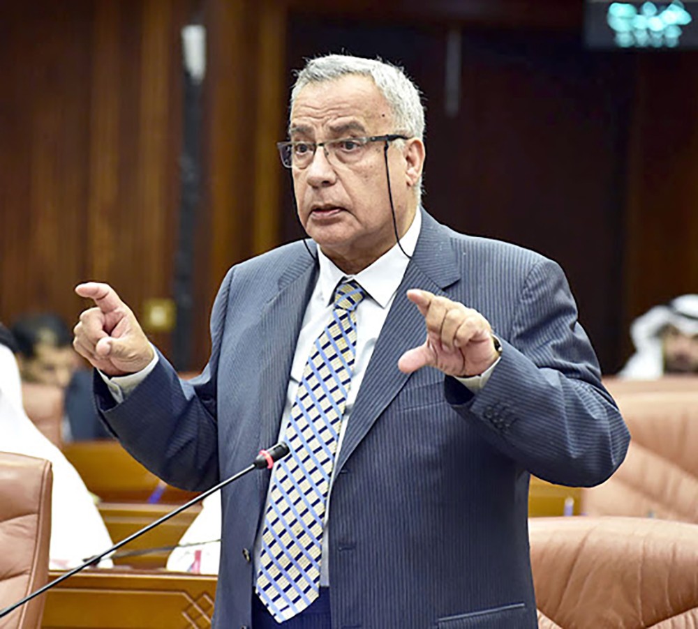 مستشفى الملك حمد..ليش للمحرقيين فقط؟