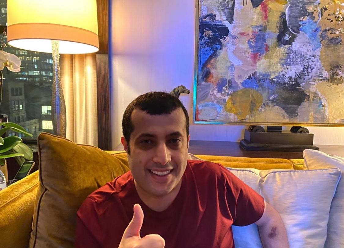 بالصورة: تركي آل الشيخ في "لوك" جديد.. ويغرد: وحشتوني