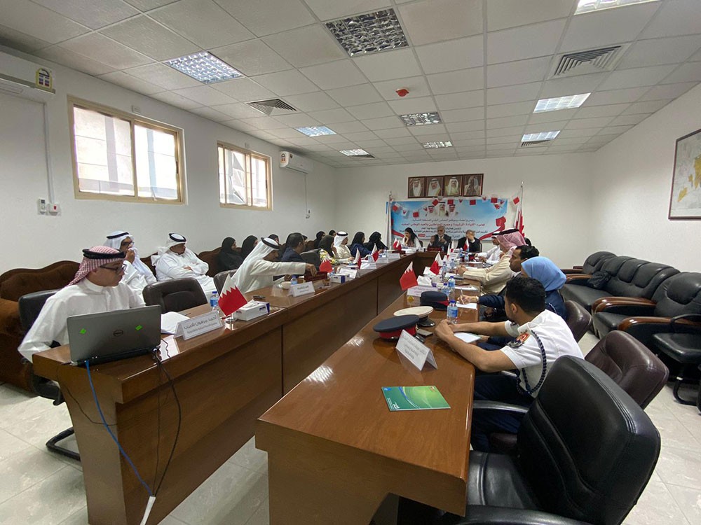 بلدي الشمالية يناقش "العربات المتنقلة"