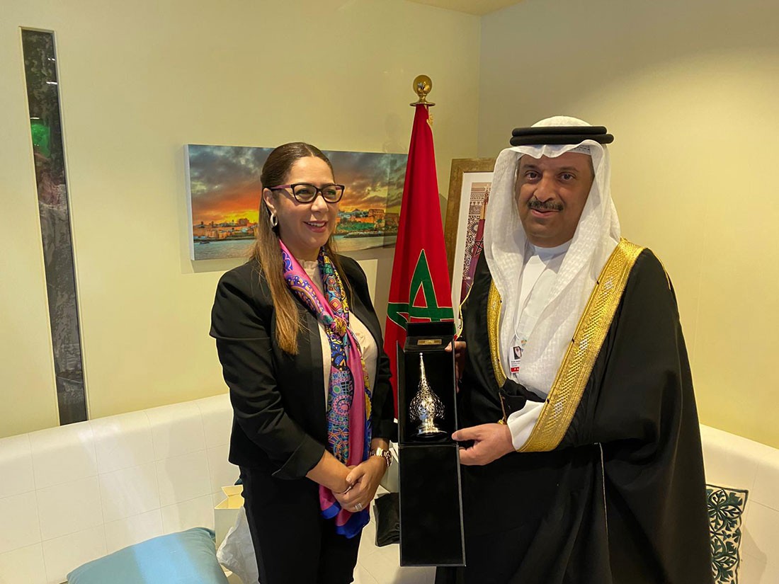 وكيل "الإسكان" يستعرض أهم البرامج الإسكانية مع وزيرة الإسكان المغربية
