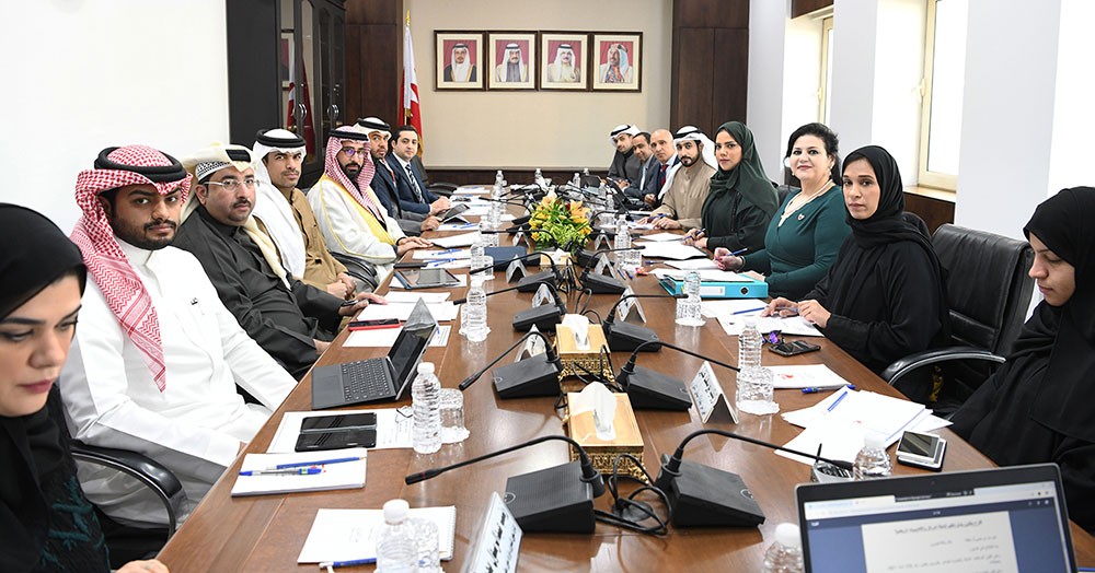 "شبابية الشورى" تبحث مع وزير "الشباب" اقتراحًا بقانون لتنظيم أنشطة المراكز والأكاديميات الرياضية
