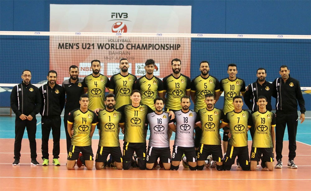 الأهلي يصل القاهرة ويواجه الزمالك المصري غدا