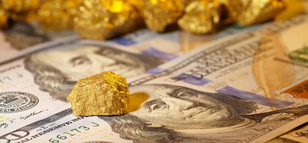 توقعات بارتفاع أسعار الذهب إلى 1700 دولار