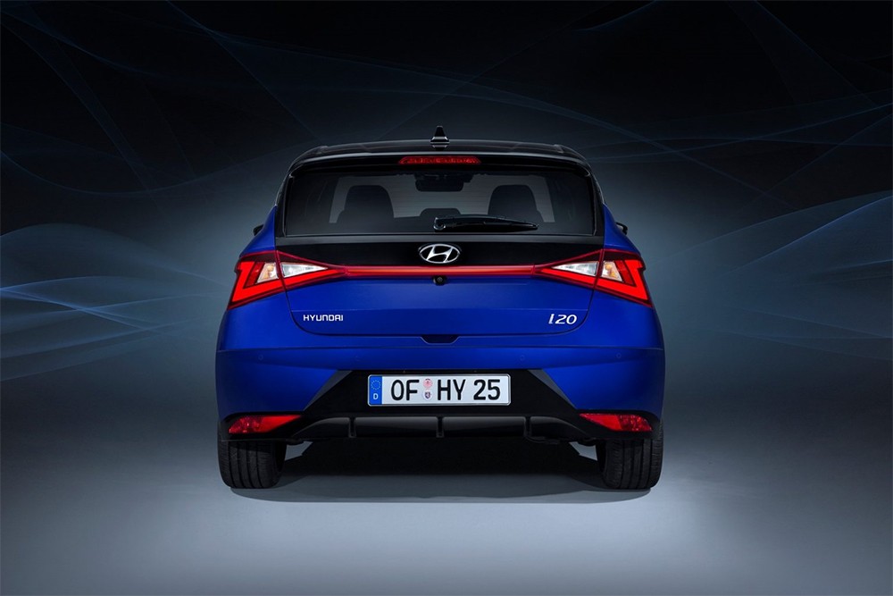 هيونداي تقدم موديلها الصغير i20