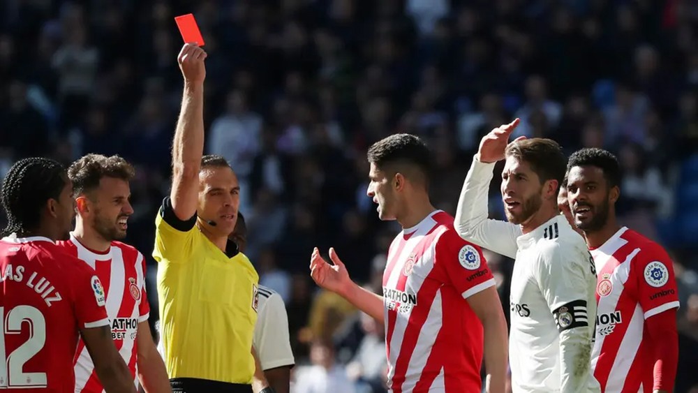 "التجديد".. ملف يثير القلق في أروقة ريال مدريد