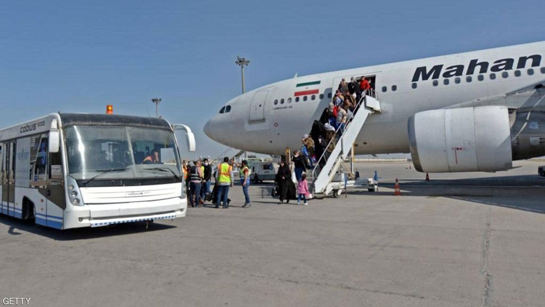  دول جوار إيران تغلق حدودها لمواجهة "كورونا" 